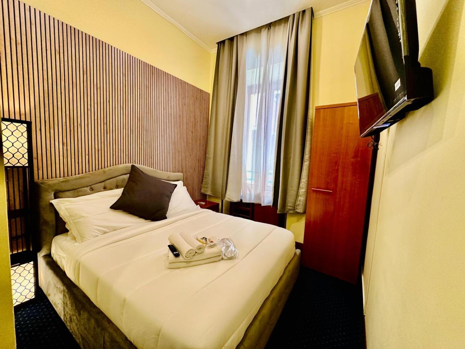 Hotel Rome Place Exteriör bild